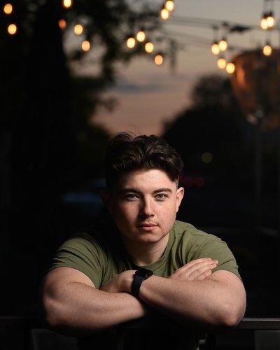 mobile - carousel-hero-element image-6