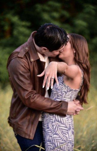 mobile - carousel-hero-element image-0